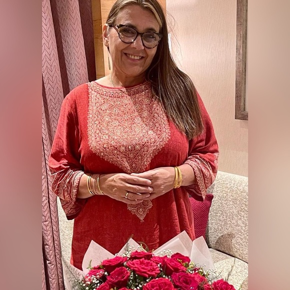 Bangles 22K Gold Plated Numerical Design Set of 2 Bangles Brand New - Picture 10 of 12